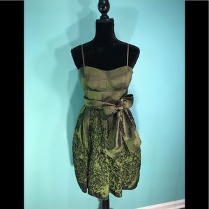 B. Darlin Green Metallic Dress w/Belt Size 9/10
